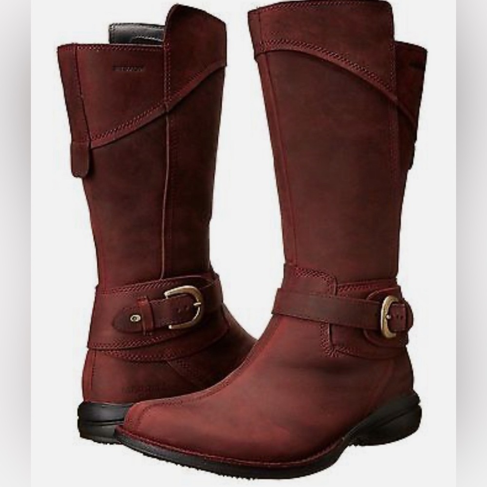 Merrell Women's Heeled Boots - Burgundy